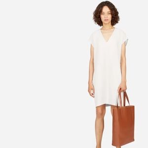 Everlane GoWeave Cocoon v-neck dress